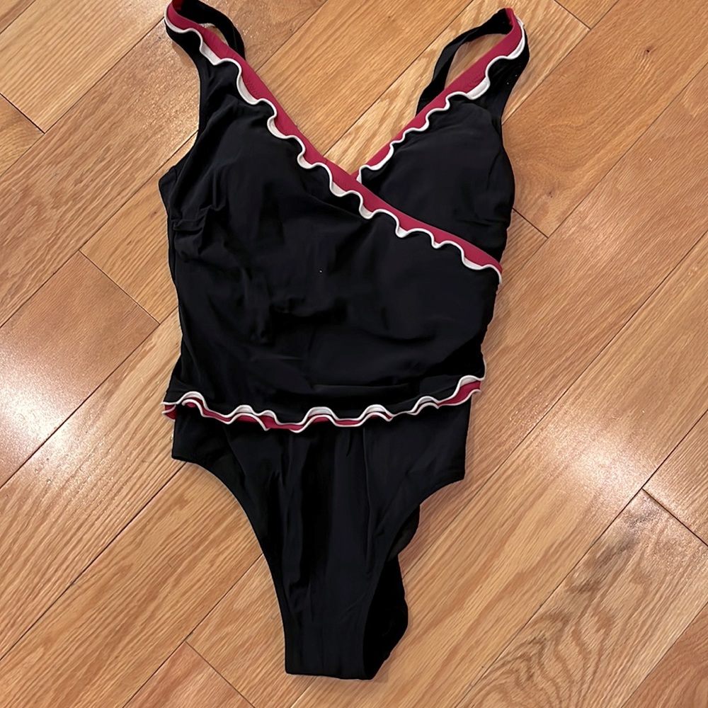 Profiles by Gottex wrap style one piece bathing suit